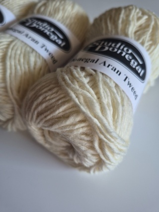 ARAN TWEED 1443 - kremowa biel