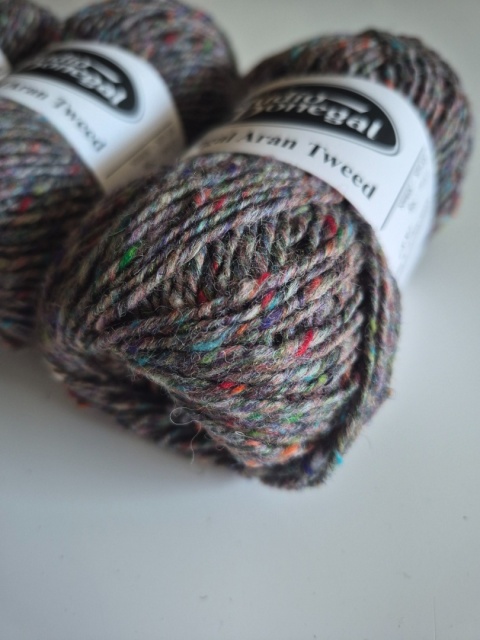 ARAN TWEED 4731 - surowy kamień