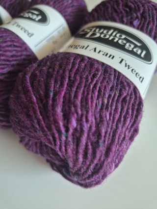 ARAN TWEED 4814 - dojrzała śliwka