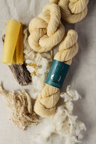 ERIU LUXURY - Honeybee